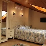Tuncel Efe 4* דטקה