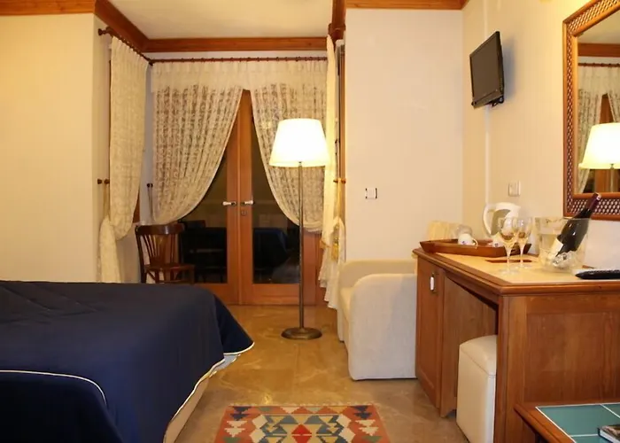Tuncel Efe Hotel 4*